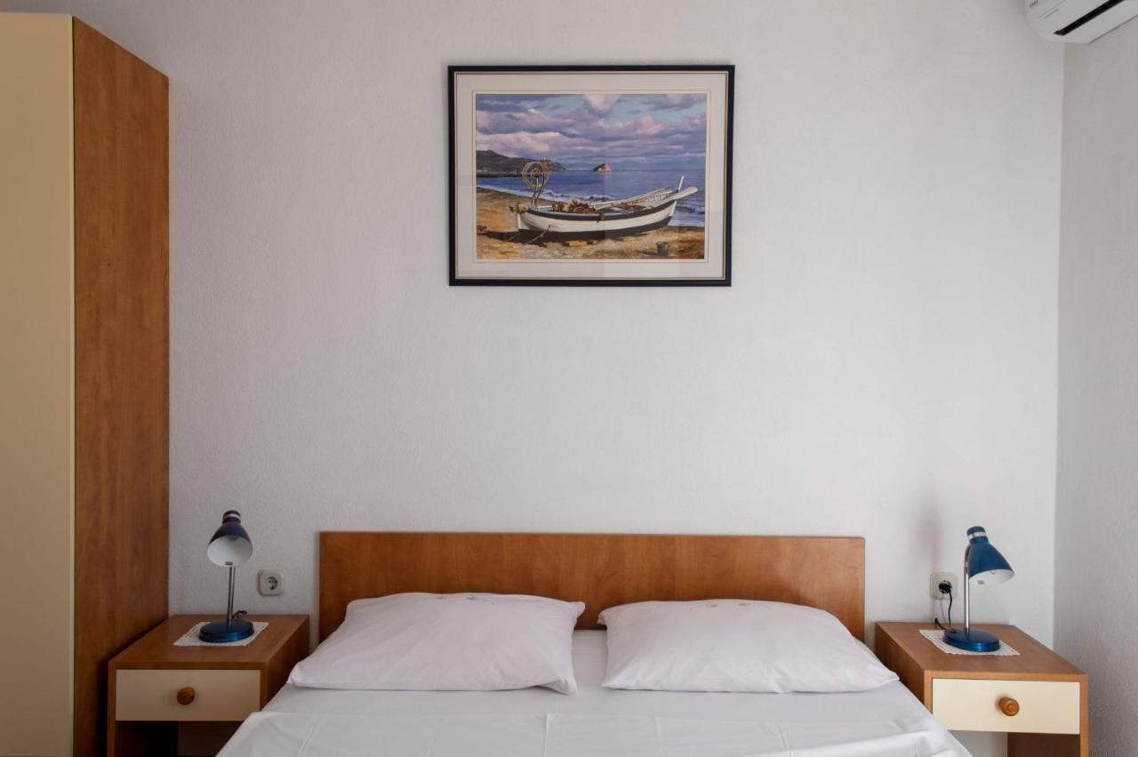 Niko Apartments Drvenik  Extérieur photo