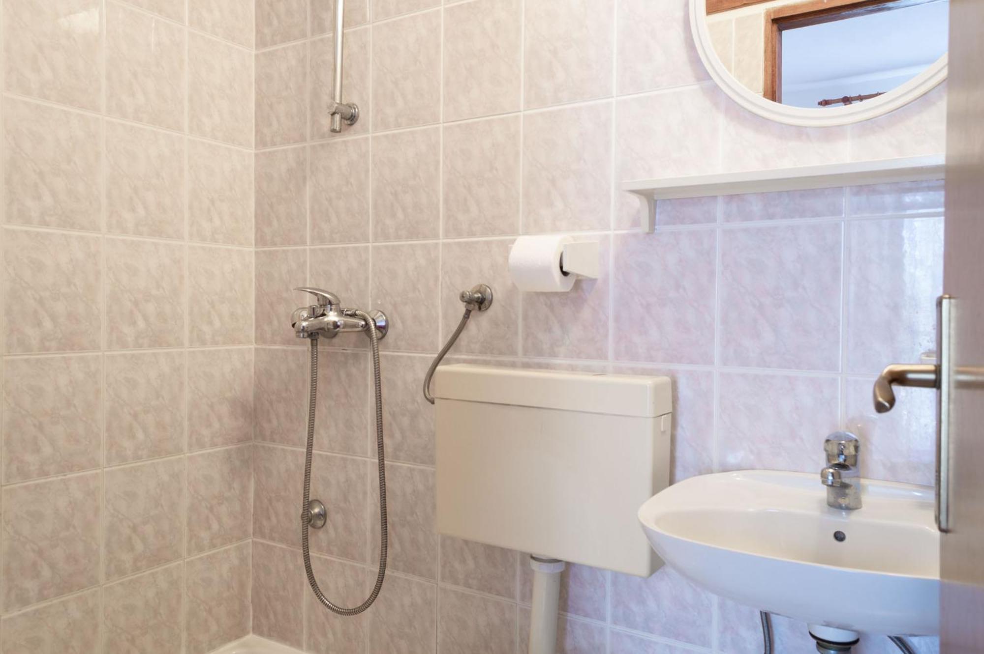 Niko Apartments Drvenik  Chambre photo